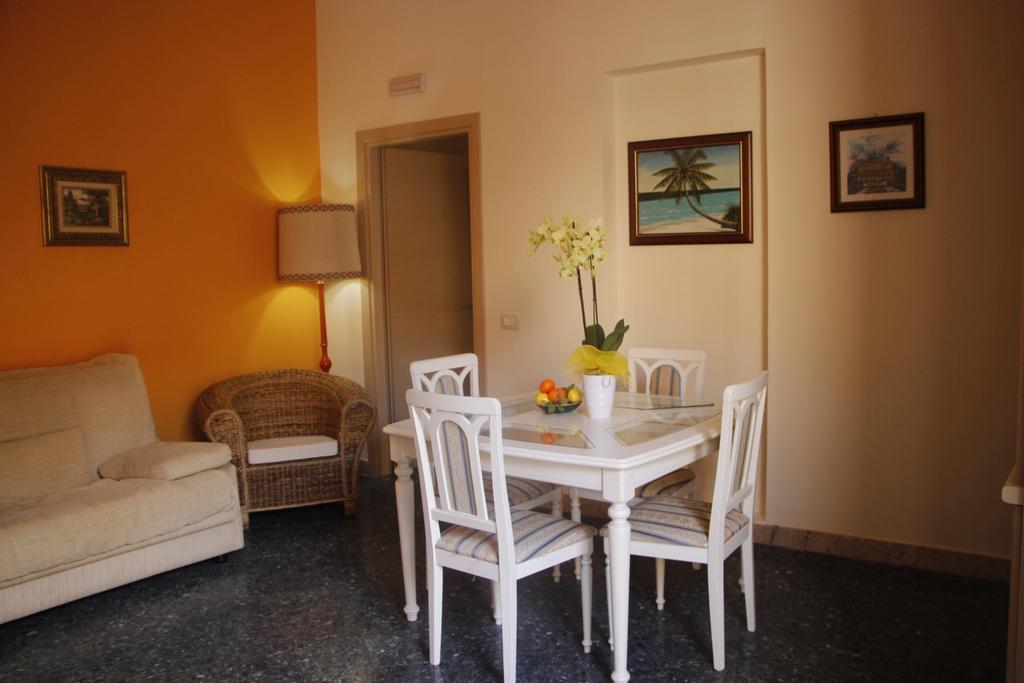 Ferienwohnung Palazzo Doria Marsala Zimmer foto