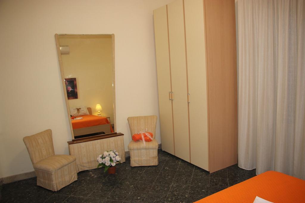 Ferienwohnung Palazzo Doria Marsala Zimmer foto